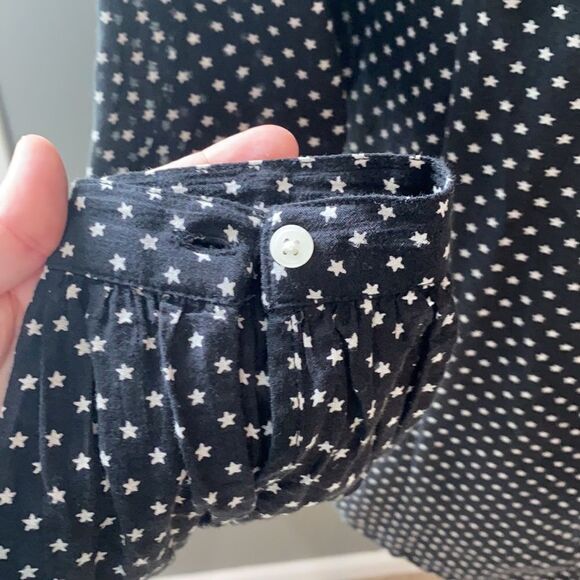 Gap Star top - Picture 7 of 8